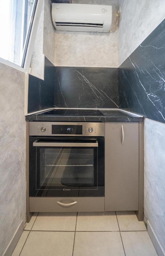 Apartman Anja Risan Exterior foto